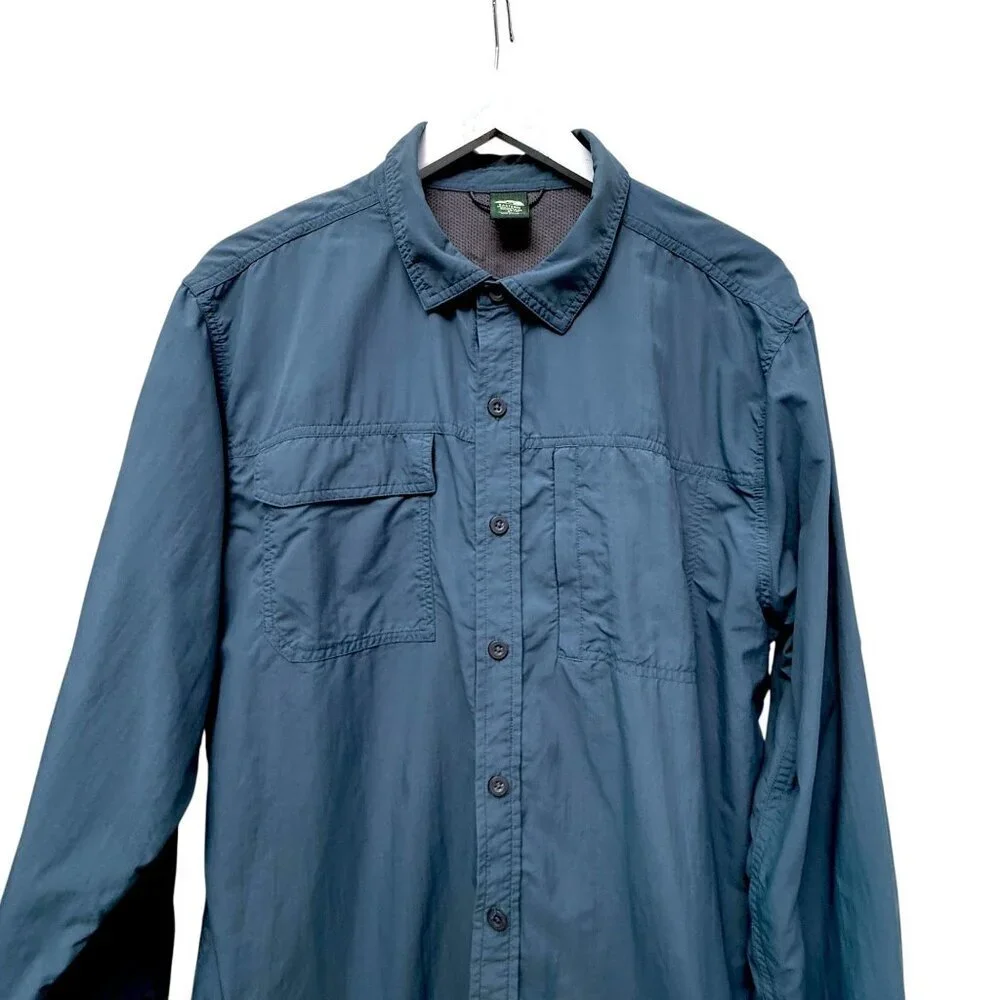 EMS  Mens Utility Shirt Large Blue Nylon Hiking Eastern Mountain Sports Outdoors